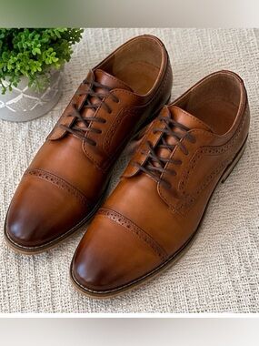 Stacy Adams Tan/Brown Cap-Toe Brogue Dress Shoes